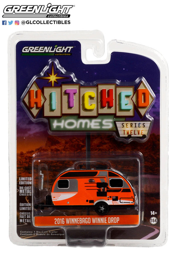 34120-D | 1:64 Hitched Homes Series 12 - 2016 Winnebago