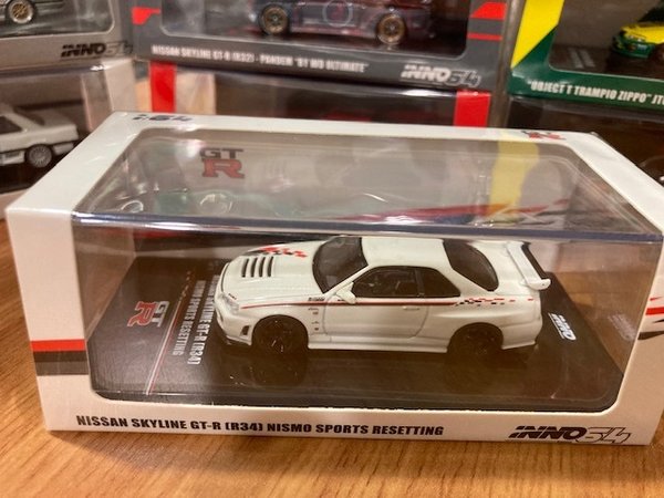 in64-R34RT-NSR 1/64 Nissan Skyline GT-R R34 Nismo Sports Resetting, white INNO